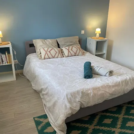 Chez L'habitant, Rive Droite Bordeaux Floirac Homestay *